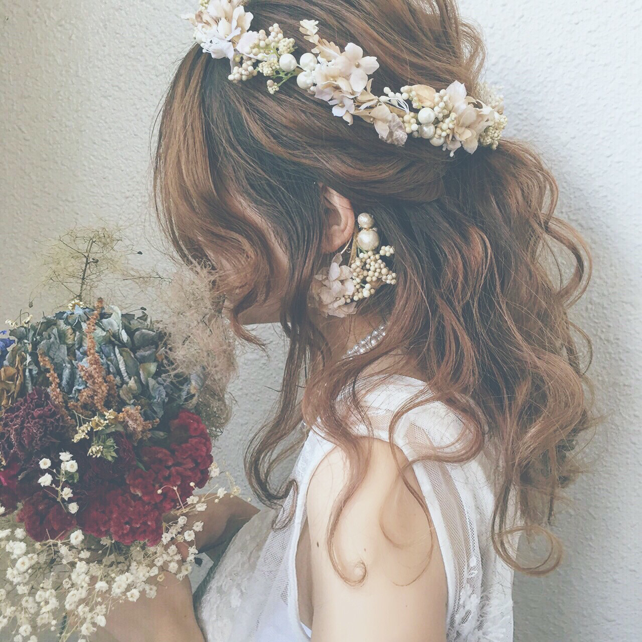 どれにするか迷っちゃう！花嫁さんにおすすめしたい流行のウェディングヘアアレンジ♡ホットペッパービューティーマガジン