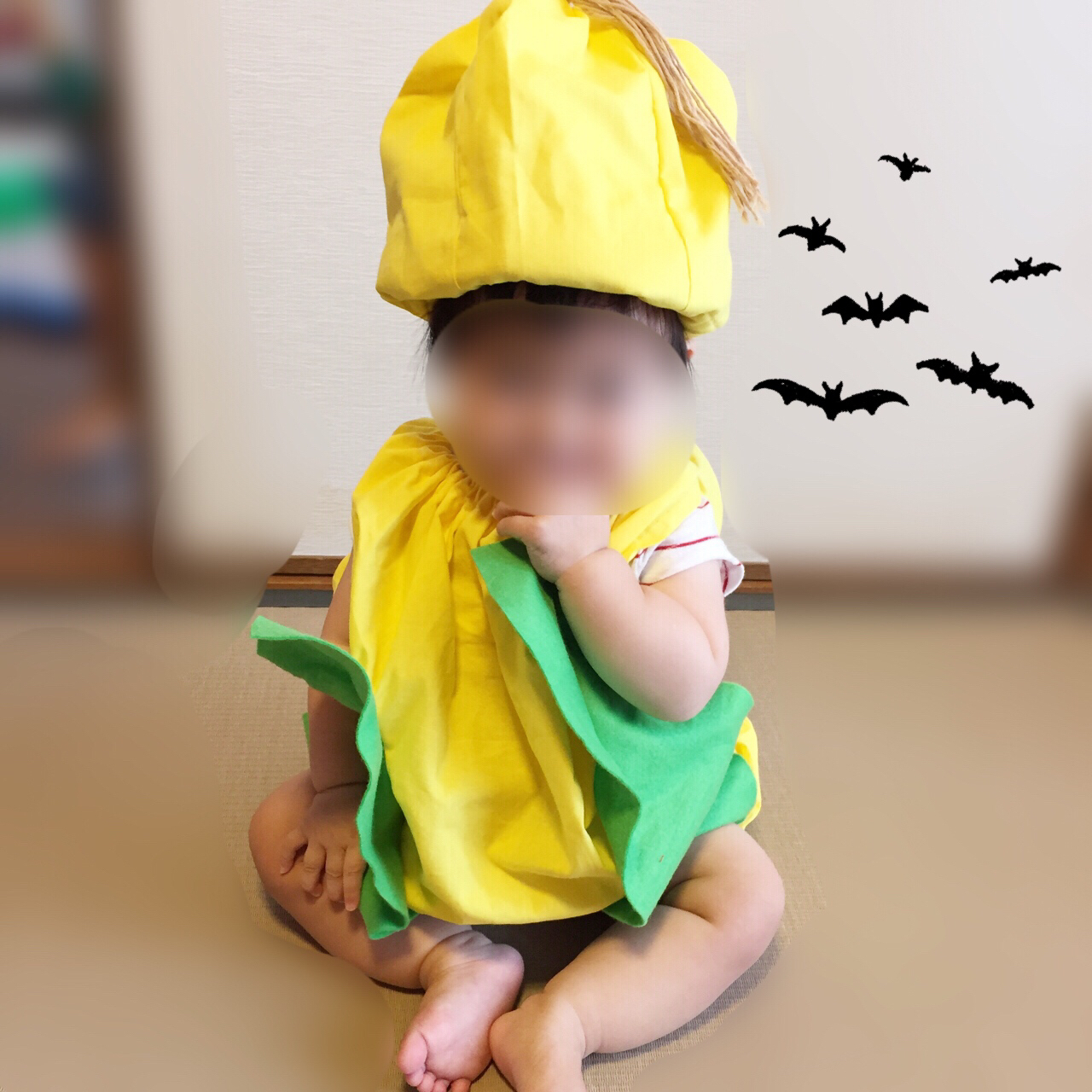 ハロウィンの子供のコスチュームは実物大型紙が簡単